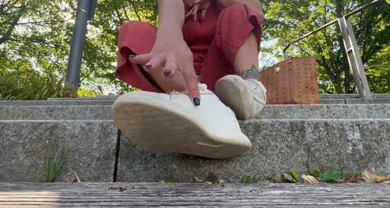 Sind Mrs Werden Schnffeln Meine Zunge Und Du Larry Mssen Mit Onlyfans Danach Schuhe Gereinigt Dreckig Deiner Darfst