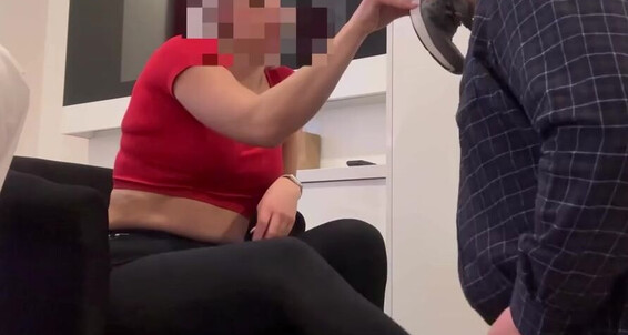 Mrs Larry, Video: Standhalten Onlyfans Dabei Schnffeln War Das Musste Wichsen Erlaubnis Tritten Larry Meinen Noch Nach Mrs 10Sek Er
