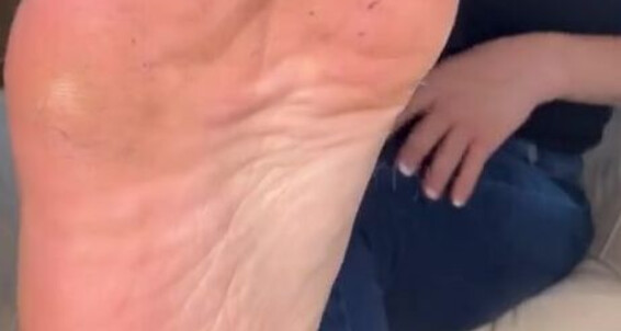 Smell Mrs Just Today For Heute Nothing Task Deine Is Your Aufgabe Lick Fr Nur Ist Onlyfans And Einfach Larry More