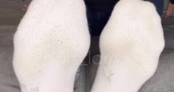Mrs Larry - Mrs Your My Notice Getting Onlyfans And I Youre Larry Nervous Eyes That You Roommate Take Socks Off Cant