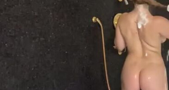 Olivia Fleur - Time Watch Boys Cum And Mommy 12 Oliviafleur To Shower 2023 08 Onlyfans Its X Wakey Video