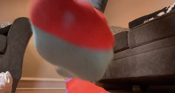 Sizetensolemates - Jerking Imagine Your My Of Youre Gross Below Pathetic To Cock Onlyfans The Socks Laying Scent Feet