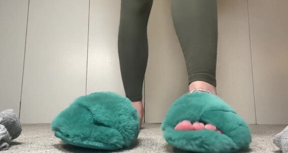 Sizetensolemates - My You Slippers Onlyfans Favorite Showing