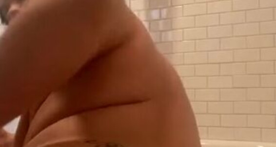 Lol 20 1044 What Pm My 05092022 Color Onlyfans In Started Do Mins Stream I Is Pedi Aminamarie Toes At Should