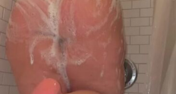 Amina Marie - A Hard Want And Me I Think Please To Loofah Aminamarie Onlyfans Bring Missed Spot Help