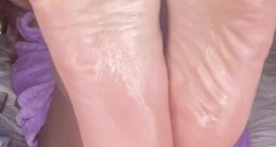 Inspire Erotics - 2021 Msprettyfeet 12 Video Wrinkles With Blue Onlyfans Oily 01 Toes