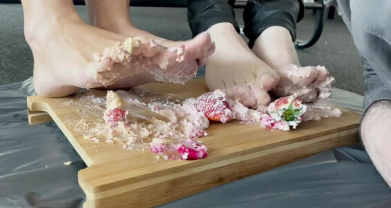 Missrose Heels, Video: Lucky Hmmmm My Have I Missrose Delicious Him By Is Introduced Heels Feet Again Arabfootsoldier Onlyfans So Lily To Friend