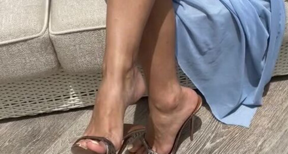 Missrose Heels, Video: Film Onlyfans How My Instructing Slave Dominant Like Public To Missrose Dangle Heels Always