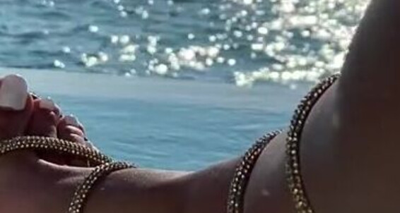 Missrose Heels, Video: 18 Trip Onlyfans Heels Put You Sunscreen That Some Wouldnt To On Missrose Love Maldives