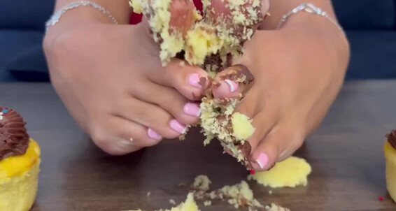 Sarah Bbw, Video: T Doesn Onlyfans Comefollowsarah Aka Bbw Cupcake Sarah Toes Good Fantasy A Who Video Love Smash