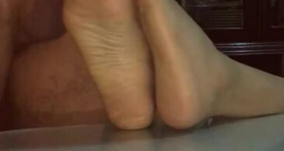 Thegoddesserin, Video: Boy Letting My I Reward Place Him Fuck Aka Worship Only By Foot Feet Them But Onlyfans Little Erin A To Came