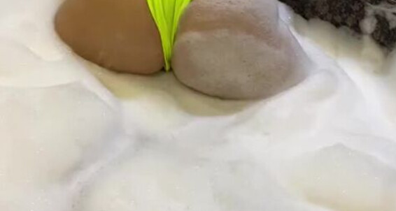 Thegoddesserin - Good Birthday It U Tomorrow My Aka Are Getting Onlyfans Spoil Making And Gonna Bubbles Me You S Naked Erin For