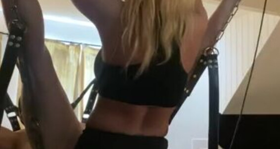 Miss Suzanna - Misssuzannamax Taking Willybank All In Strapped My Length Swing Onlyfans Sex