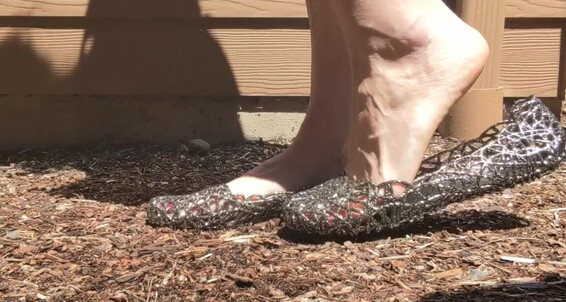 Brandy Elliott - Nice Enjoying Outside My Jellys Onlyfans In And I With Pink The Toes Play Heat Sunshine Premiumbrandy Warm Around