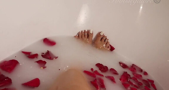 Footsiegalore - Smooth Minutes How As Look Rose Bath My Onlyfans 4 Heaven Of Soft Milky And I Finger Just Run Soles
