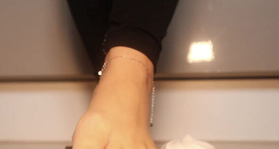 Footsiegalore, Video: Flip Onlyfans Crushing 5 Barefoot And Flop