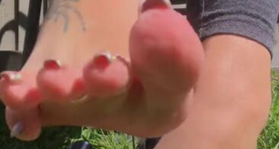 Footsiegalore, Video: Flip Onlyfans Flop Video Dangle