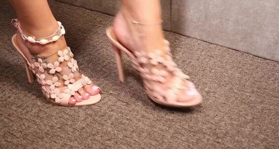Dangle Footsiegalore Off These So In Me My Heels Them Hot Watch Onlyfans Feet Glistening Sweaty Get
