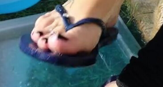 Footsiegalore, Video: Flip Onlyfans Dangle How Slippery Sloppy And Sounds Wet I Messy Love Flop This