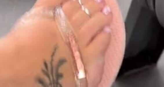 Footsiegalore - Bus Everywhere To Try Caught Sunday My Are Onlyfans Feet Fun Sneaky I Not Get Me Really Vids Filming For