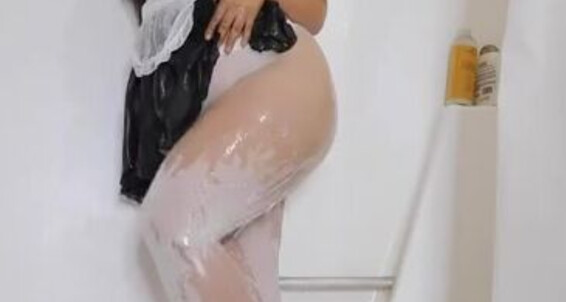Atomickeerati - Because Bare This Stop Is Me Asmr I Shower Amp Video Onlyfans Feet Time The Cleaning For