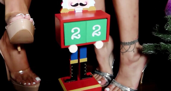 Ayasfeetgirl, Video: Quelques Press Onlyfans Jours Est Advent Plus 2224 Qui Avant Attendant Que En Nol Calendar Dangling