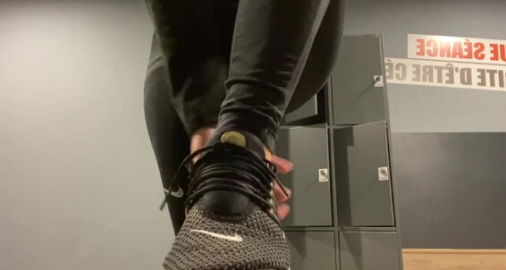 Ayasfeetgirl, Video: Venait T Fallait Les Dchausse Courte Me Vestiaires Ou Sois Dans Vido Onlyfans Je Que Salle La Rapide