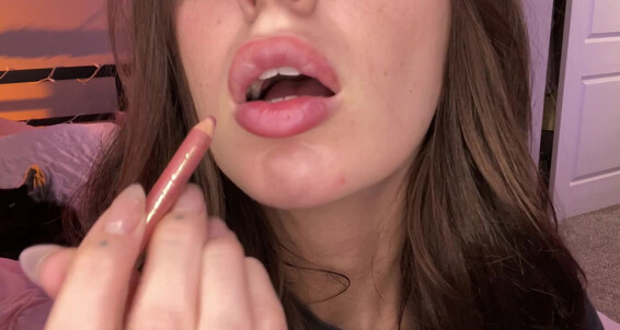  577 And Fetish Liner Lips Harpermadi Gloss Manyvids Worship Lip Sfw Lipstick