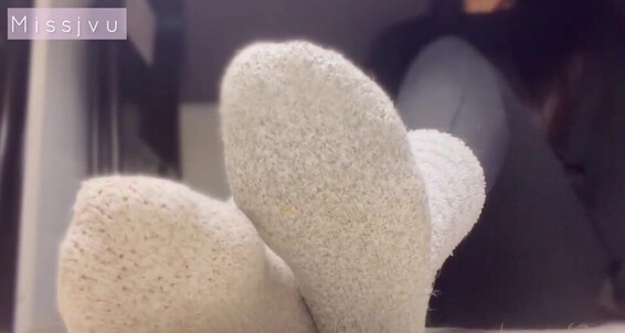 Goddessjvu, Video: Onlyfans Sock Tease Fuzzy
