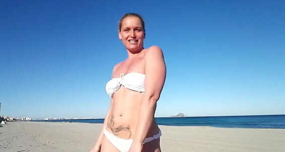 Kathia Nobili, Video: Onlyfans Kathianobilixx 22 Beach Lover 01 Video Findom 2018