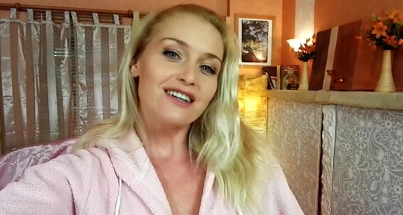 Poster for Video 25 Shooting Day Today Kathianobilixx 2017 01 My Onlyfans Start Morning Findom Early