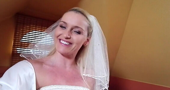 Kathia Nobili, Video: 02 Bride 03 2017 Onlyfans Kathianobilixx Sexy Video Findom Most