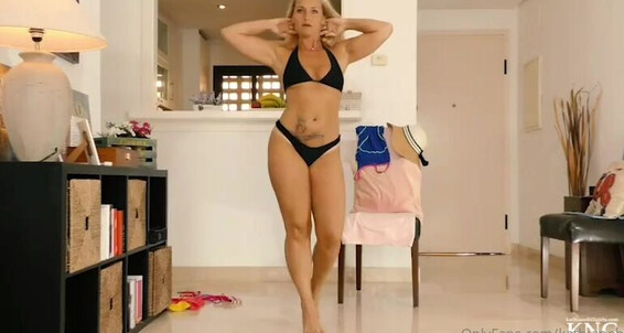Kathia Nobili, Video: 16 03 Tuesday Onlyfans Kathianobilixx Bikini Request Parade And 2021 Sexy Video Findom