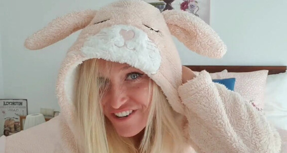 Kathia Nobili, Video: Onlyfans Kathianobilixx 2020 Your Bunny Video 12 04 Findom Naughty