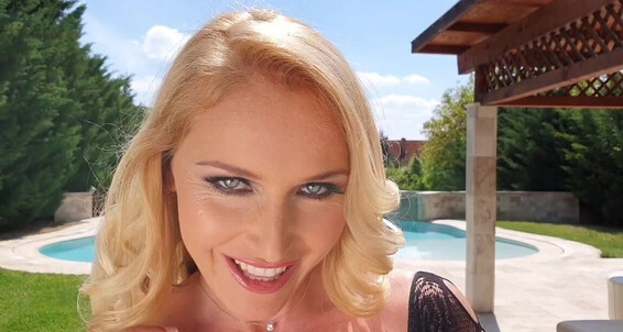 Kathia Nobili, Video: 2019 Onlyfans Kathianobilixx Me You Darlings 11 05 My In Video Love Pantyhose Findom As