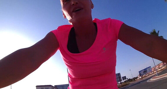 Kathia Nobili, Video: 2017 Onlyfans Kathianobilixx Bicycle 06 Video On 09 Findom Tour