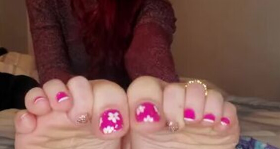 Miss Behavin, Video: Mommys Feet Behavin Miss Onlyfans Custom Aka Misbehavedxoxo Sniff Video