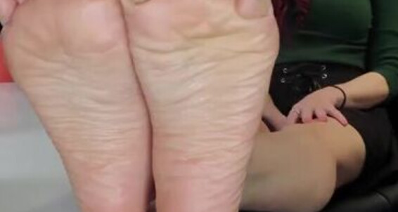 Miss Behavin, Video: Feet Sniffing Behavin Miss Onlyfans It Aka My Stinky Misbehavedxoxo N While Stroke Sweaty