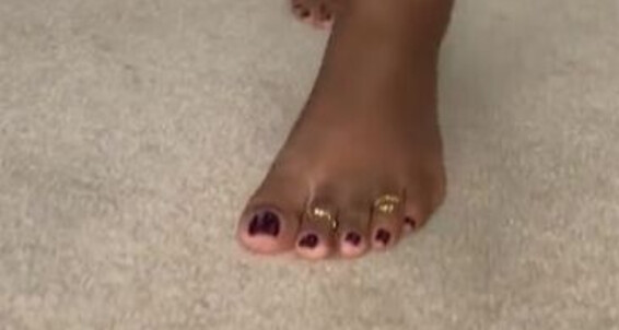 Do Toes You The Aka Onlyfans Sassytoesforyou View Sassy Like