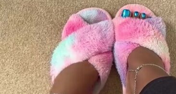 You Many In My Onlyfans How Your Toes Teasing Aka Two Feet Sassy With Could Fit Cute Just Sassytoesforyou Videos Me 1 Mouth Of