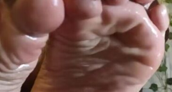Poster for Toes Ur Dissatoes I My Can Onlyfans With Tease Nipples