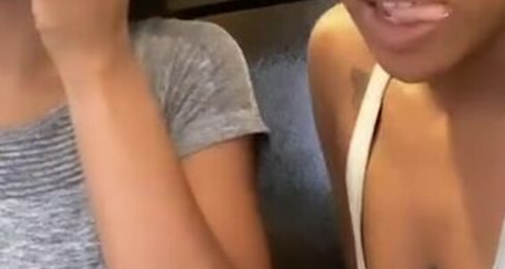 Tierra Doll - Tipsytoesatlanta And Me Talk Tierradoll 12019 Onlyfans Eat Tickling About
