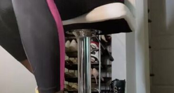 Tierra Doll, Video: Onlyfans Shoe Crocs Removal Tierradoll
