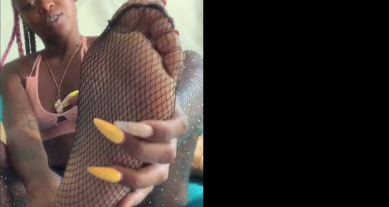 Tierra Doll, Video: New Onlyfans Ass Soles Joi And Nylon Tierradoll