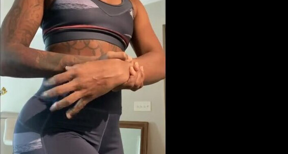 Tierra Doll - Flexing Veiny Tierradoll Onlyfans Arms Hands Feet