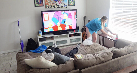 Kelly Payne, Video: Falls Housecleaning Kelly Mom Cumplay Milf Roleplay Times On Payne Footjobs Manyvids Hard