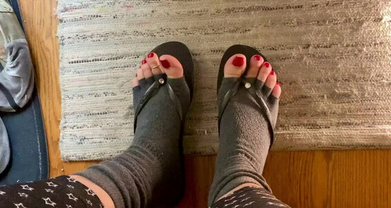Catprincess, Video: Flip Yoga Onlyfans Flop With Socks 1 Dangle Catprincessfeet Toeless