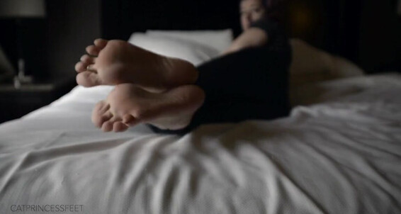 Hungarian Walking Onlyfans Catprincessfeet Day Was Her Spotted Soles Y Part When Hotel To Milf Show She 2 Back