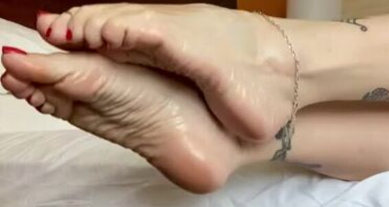 U Hard Catprincessfeet Got If Morning Show To Tip Onlyfans Wake Oily Feet
