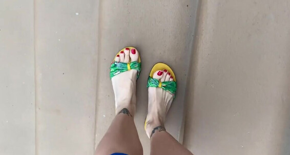 Catprincess, Video: Onlyfans Again Enjoy Outside Barefoot Catprincessfeet